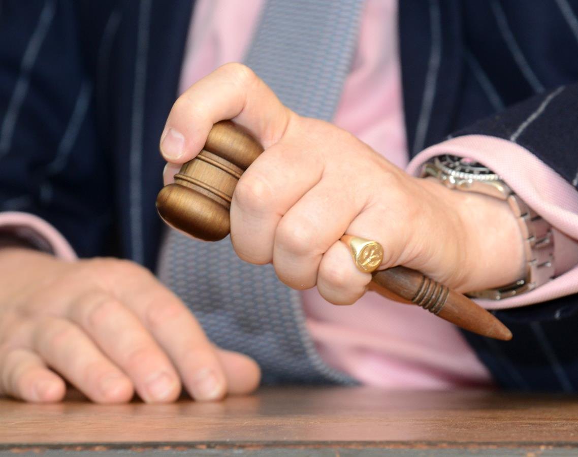 The auctioneer&rsquo;s gavel