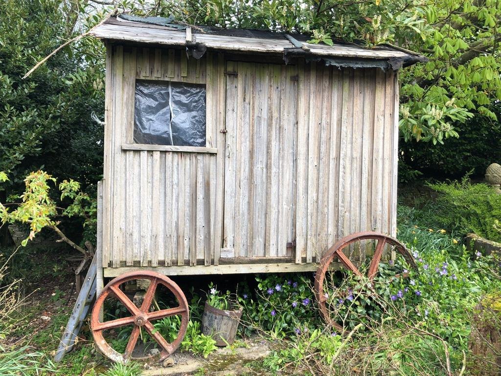 A shepherd&rsquo;s hut sold by Charterhouse