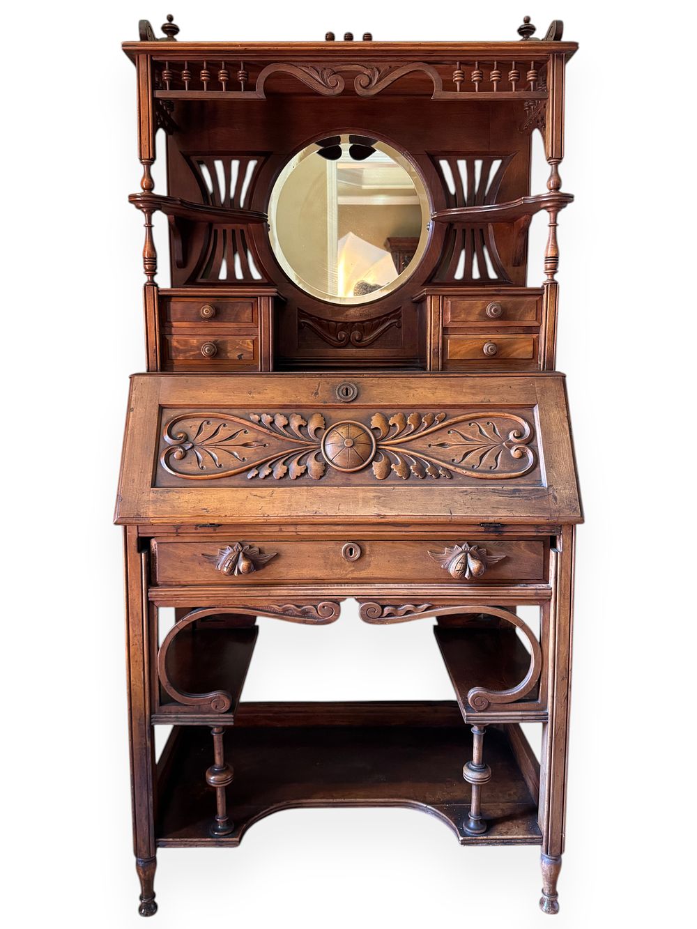 Fine Art & Antiques